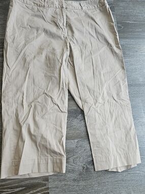 Apostrophe Beige Capri Pants